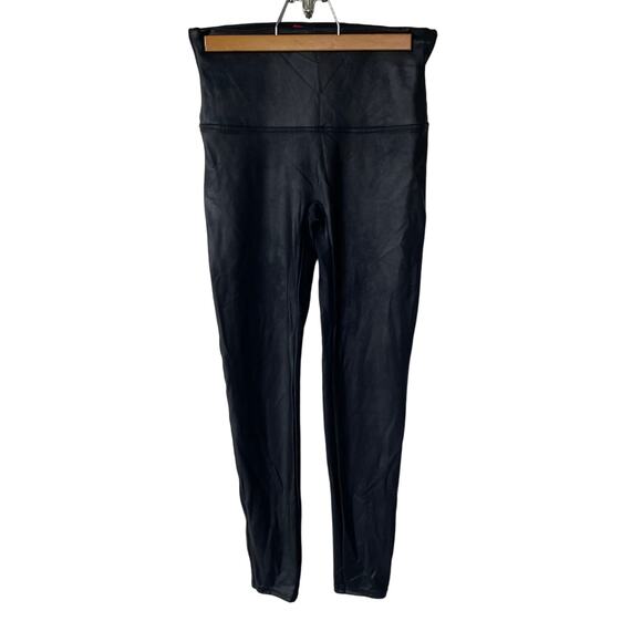 SPANX Pants - Spanx Size XL Faux Leather Leggings Size XL